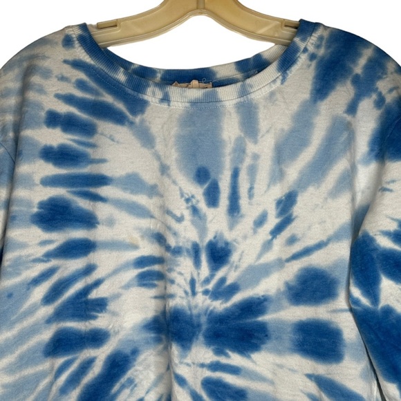 Jane and Delancy Tie Dye Shirt - Picture 2 of 6